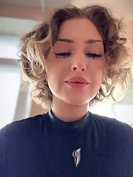 Snapshot of KellyKeler chatting on 03.26.26 KellyKeler online show from 03.26.26