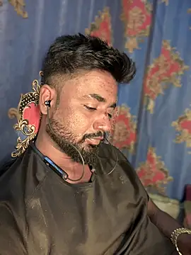 Munny6677 online show from 11.18.25