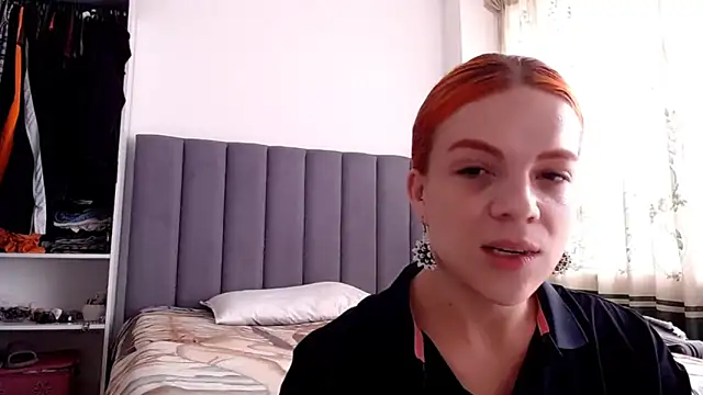 saara johnson496 online show from 06.17.26