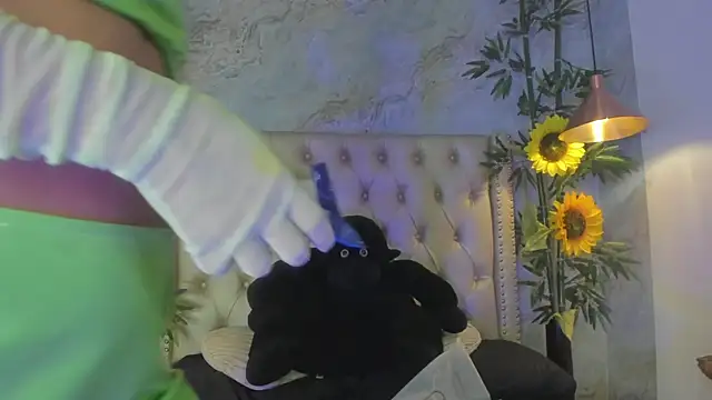 LittleeJaz online show from 11.01.25