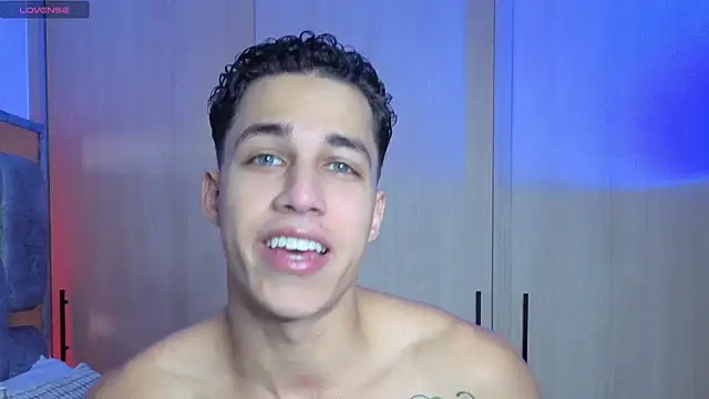 Snapshot of orionblaze69_ chatting on 10.30.25 orionblaze69 online show from 10.30.25