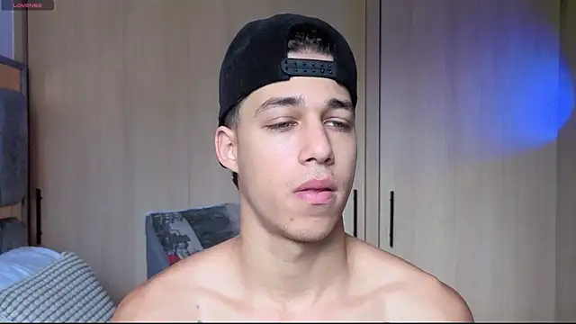 Snapshot of orionblaze69_ chatting on 11.01.25 orionblaze69 online show from 11.01.25