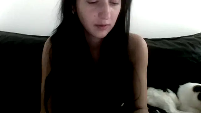 Snapshot of milagaborxx chatting on 04.29.26 milagaborxx online show from 04.29.26