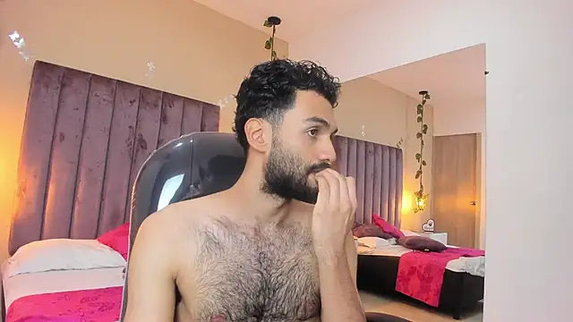 Snapshot of Ryan_Jackson_ chatting on 10.30.25 Ryan Jackson  online show from 10.30.25