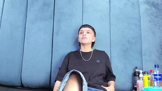 Megan Thompson  online show from 03.11.26