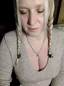 Bouncy-Bella28X online show from 09.11.25