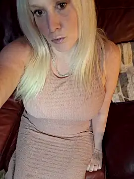 Snapshot of Bouncy-Bella28X chatting on 02.22.26 Bouncy-Bella28X online show from 02.22.26