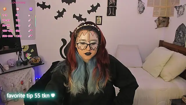 Snapshot of Cherry_blush_ chatting on 10.27.25 Cherry blush  online show from 10.27.25