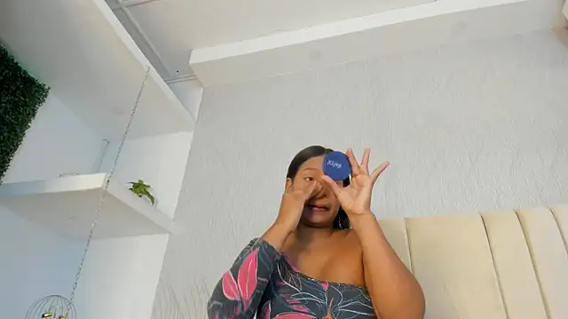keyla mejia online show from 05.16.26