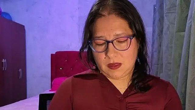 scarlett widow  online show from 01.09.26