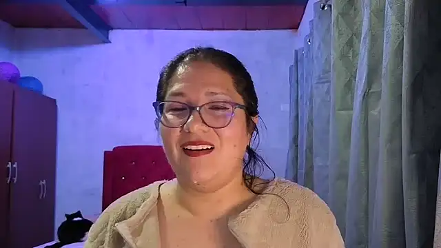 scarlett widow  online show from 02.07.26