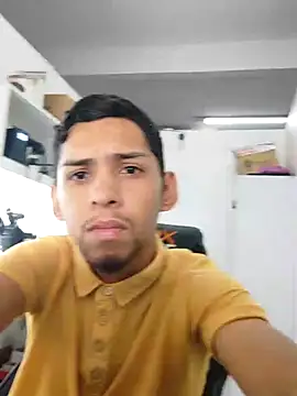 Snapshot of Oqui chatting on 02.26.26 Oqui online show from 02.26.26