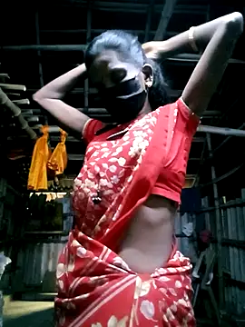 Snapshot of Tamilauntyhot chatting on 09.24.25 Tamilauntyhot online show from 09.24.25