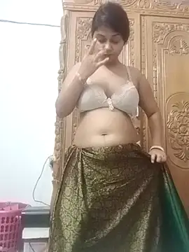 Snapshot of Farihasultana@xh chatting on 10.16.25 Farihasultanaxh online show from 10.16.25