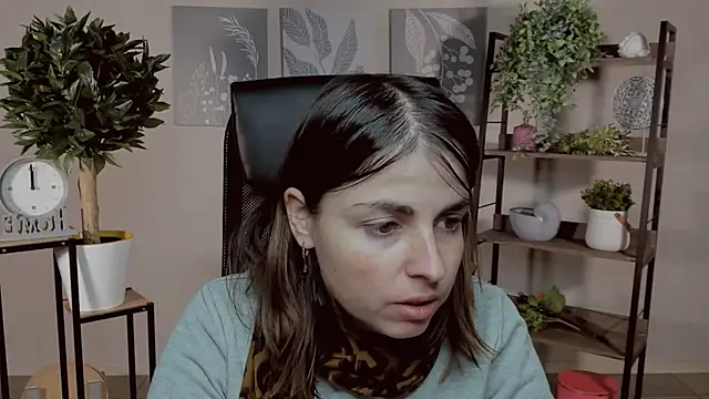 MartaEdams online show from 12.04.25