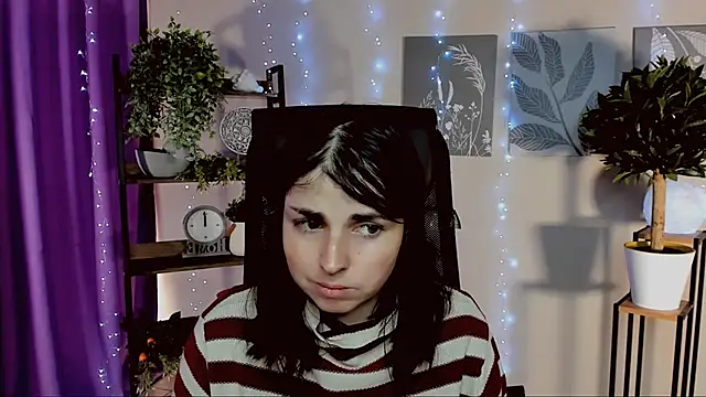 MartaEdams online show from 02.10.26