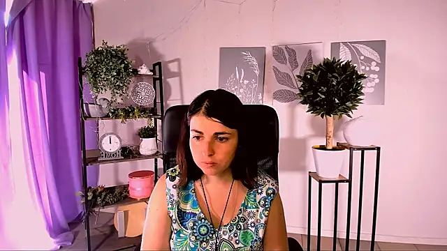 Snapshot of MartaEdams chatting on 06.10.26 MartaEdams online show from 06.10.26