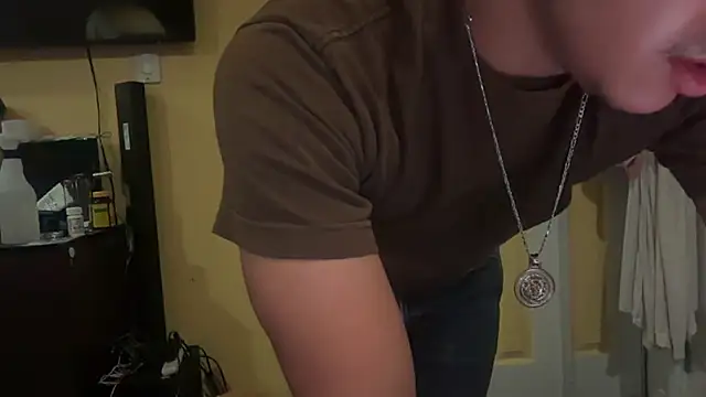 kSwisssxxx online show from 10.24.25