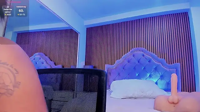 SelenaStonne online show from 11.27.25