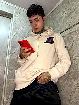 samm4044 online show from 10.19.25