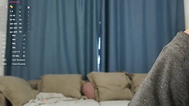 TaiteFairfield online show from 11.05.25