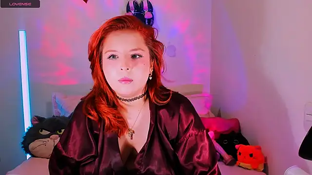 Snapshot of Rosie_Good_girl chatting on 05.28.26 Rosie Good girl online show from 05.28.26