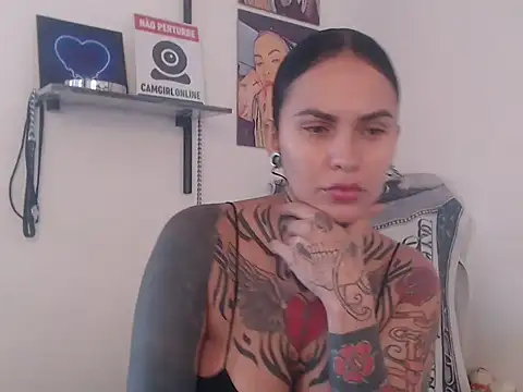 Sofia May online show from 10.28.25