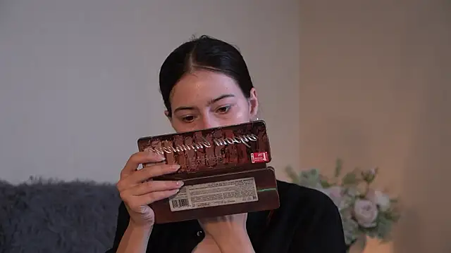 ywixos online show from 09.25.25