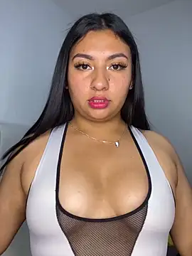 Issa Santana online show from 03.25.26