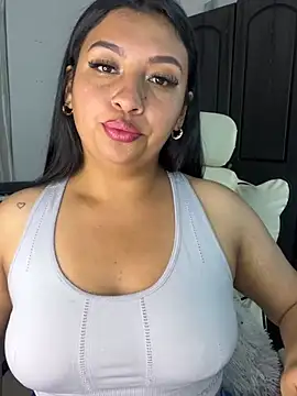 Snapshot of Issa_Santana chatting on 07.10.26 Issa Santana online show from 07.10.26