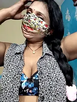 Hotty Sonali online show from 09.21.25