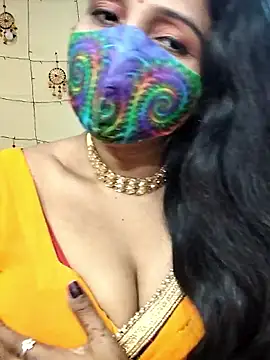 Hotty Sonali online show from 10.17.25