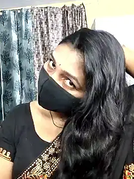 Snapshot of Hotty_Sonali chatting on 04.25.26 Hotty Sonali online show from 04.25.26
