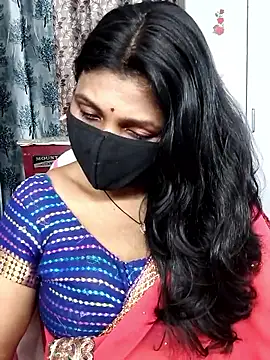 Snapshot of Hotty_Sonali chatting on 04.28.26 Hotty Sonali online show from 04.28.26