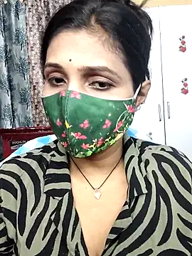 Snapshot of Hotty_Sonali chatting on 04.30.26 Hotty Sonali online show from 04.30.26