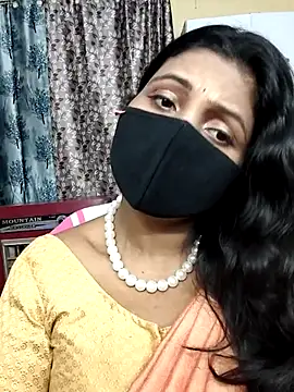 Snapshot of Hotty_Sonali chatting on 05.08.26 Hotty Sonali online show from 05.08.26