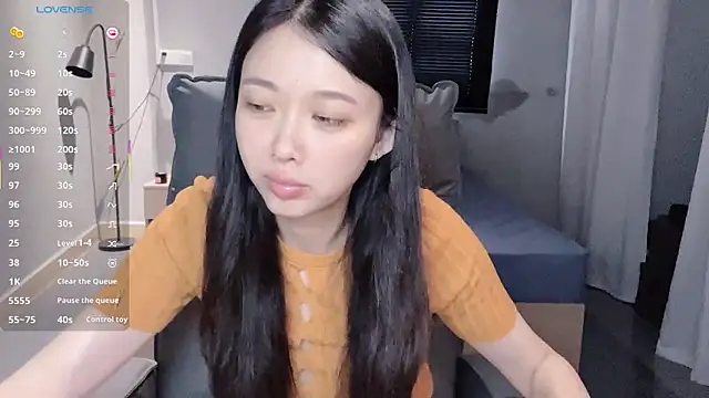 NiNi-baby520 online show from 10.05.25