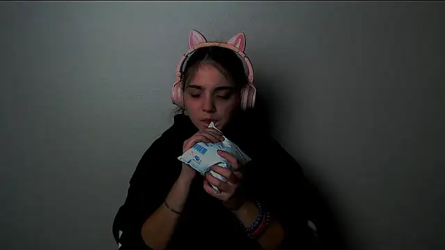 Sun Shine   online show from 10.02.25