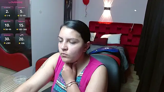 Snapshot of Sahamara_07 chatting on 09.26.25 Sahamara 07 online show from 09.26.25