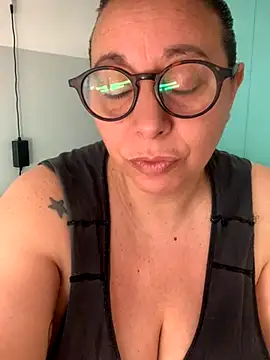 LupeLok online show from 11.03.25