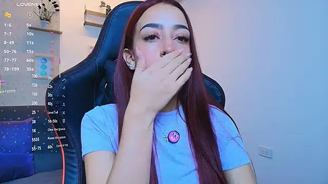 ViolethRosse online show from 12.22.25