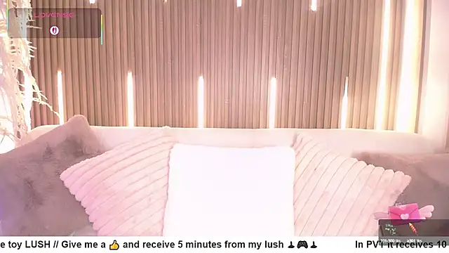 MylaDreams online show from 09.24.25