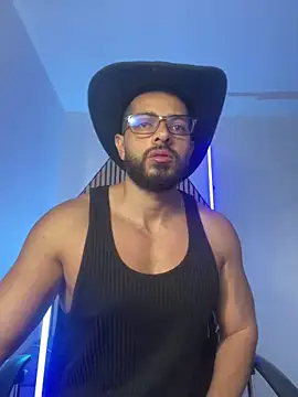 Snapshot of magnumchris chatting on 03.02.26 magnumchris online show from 03.02.26