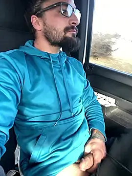 Snapshot of Lilbig_24 chatting on 01.14.26 Lilbig 24 online show from 01.14.26