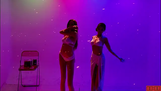 TNT-Sister online show from 04.11.26