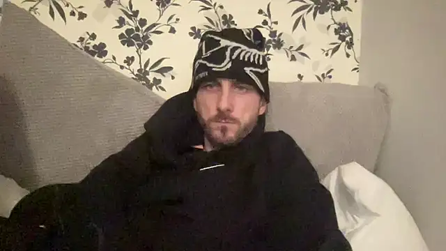 Big8inchUncutCock online show from 04.02.26