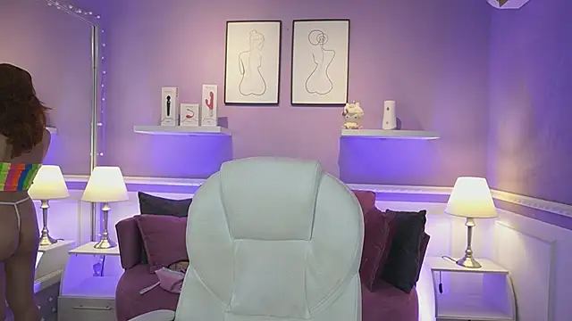 DahliaGrey online show from 11.08.25