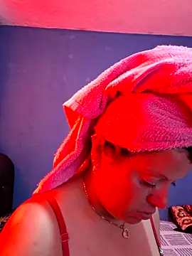 Hanna Kieran online show from 11.19.25