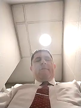 BigCristh79 online show from 04.11.26