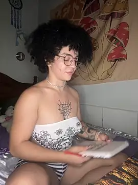 CamillyBlum online show from 03.08.26